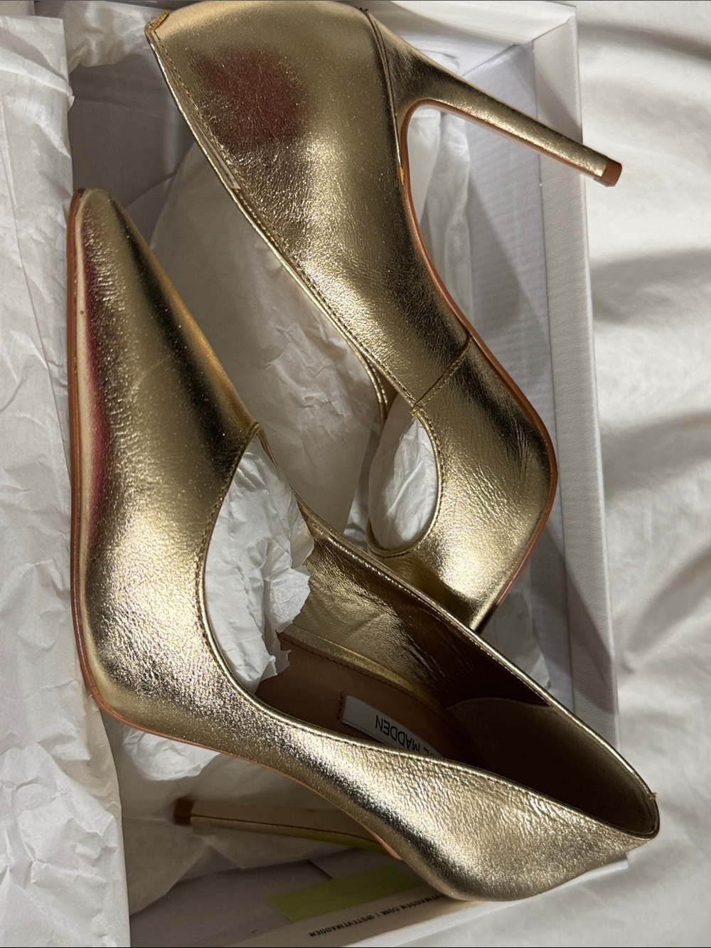 Steve Madden Gold Metallic Pointed-Toe Stiletto Pumps - Picture 5 of 6